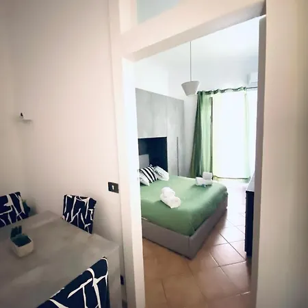 Skip Intro Apartment Taormina