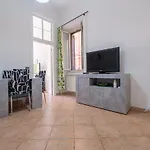 Skip Intro Apartamento *